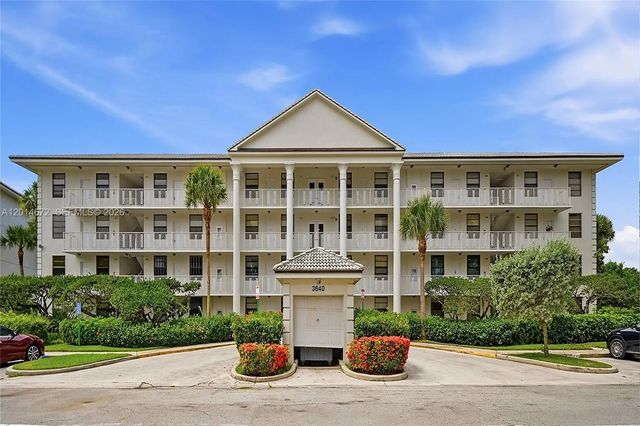 3640 Whitehall Drive #406, West Palm Beach
