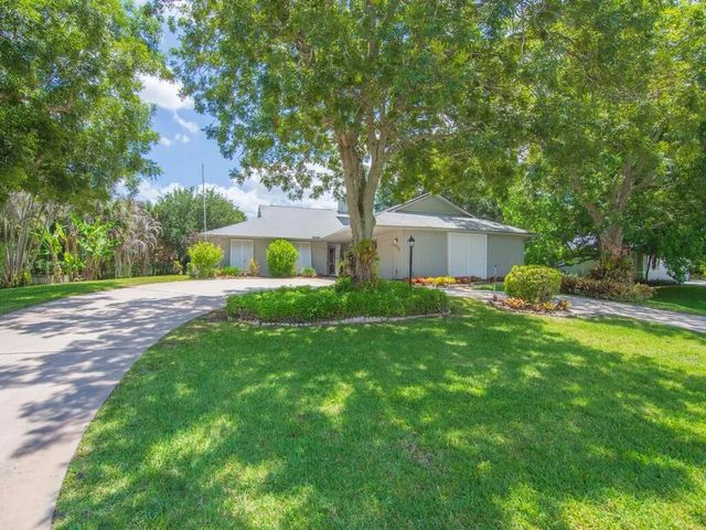 4 of 51 - 1070 47th Avenue Sw, Vero Beach, FL