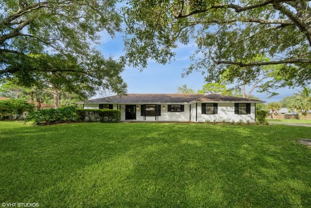 2 of 36 - 595 11th Avenue, Vero Beach, FL