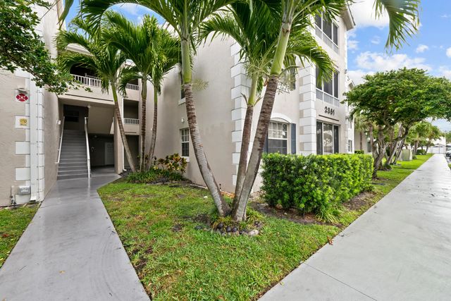 2861 N Oakland Forest Drive #202, Oakland Park