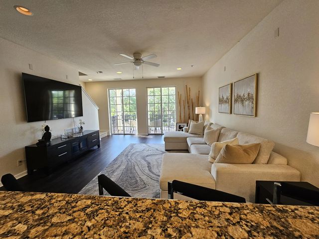 5 of 13 - 405 Schoolhouse Road, Jupiter, FL