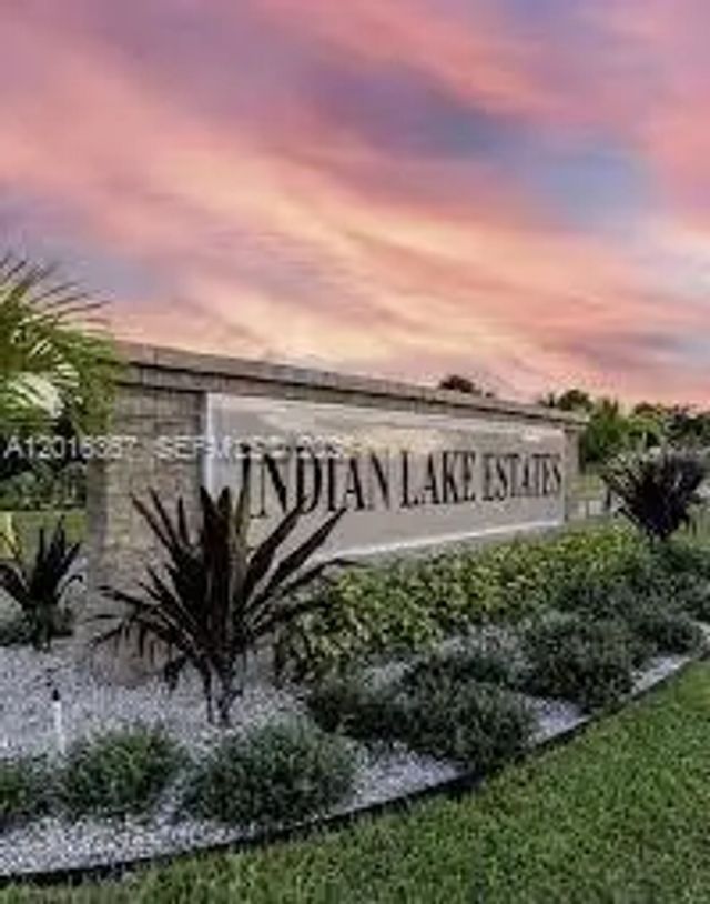 0 Valencia, Lake Wales