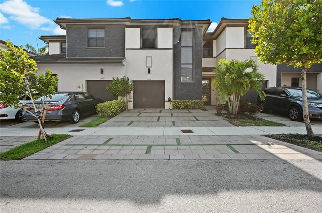 2 of 37 - 15776 Nw 91st Court, Miami Lakes, FL