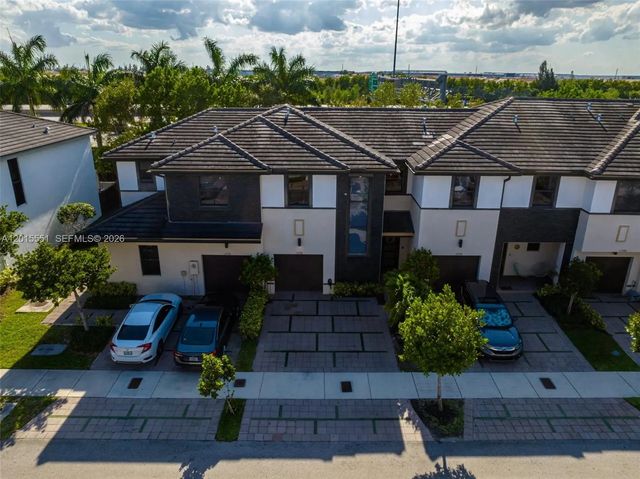 3 of 37 - 15776 Nw 91st Court, Miami Lakes, FL