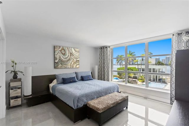 4 of 51 - 3600 Mystic Pointe Drive #306, Aventura, FL