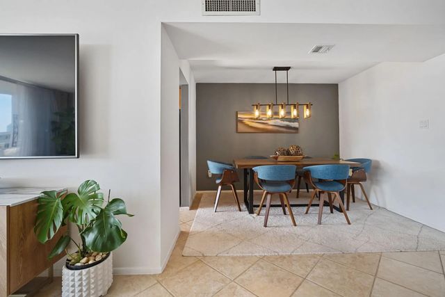 4 of 21 - 18021 Biscayne Boulevard #504, Aventura, FL