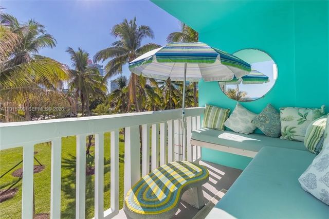 4 of 14 - 301 Ocean Drive #306, Miami Beach, FL