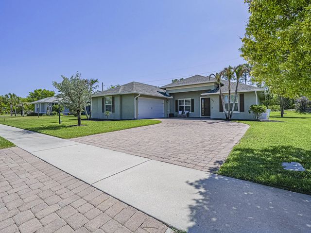 2 of 53 - 922 Yearling Trail, Sebastian, FL