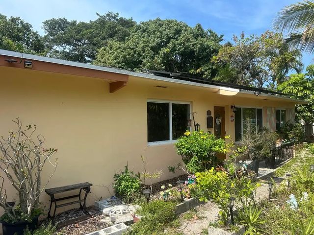 3 of 38 - 1631 Ne 157th Terrace, North Miami Beach, FL