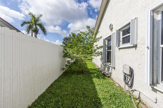 4 of 47 - 16942 Sw 5th Way, Weston, FL