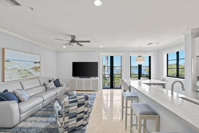 3 of 79 - 920 Via Villagio, Hypoluxo, FL