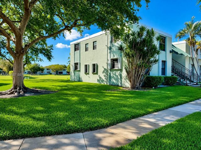 7396 Nw 18th Street #101, Margate