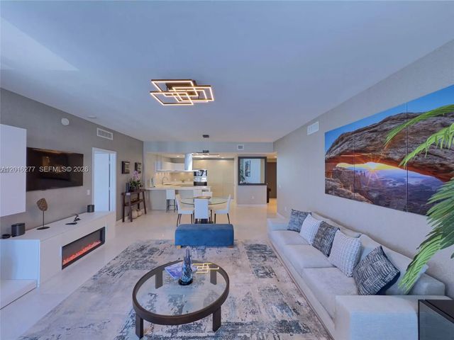17111 Biscayne Boulevard #1705, North Miami Beach