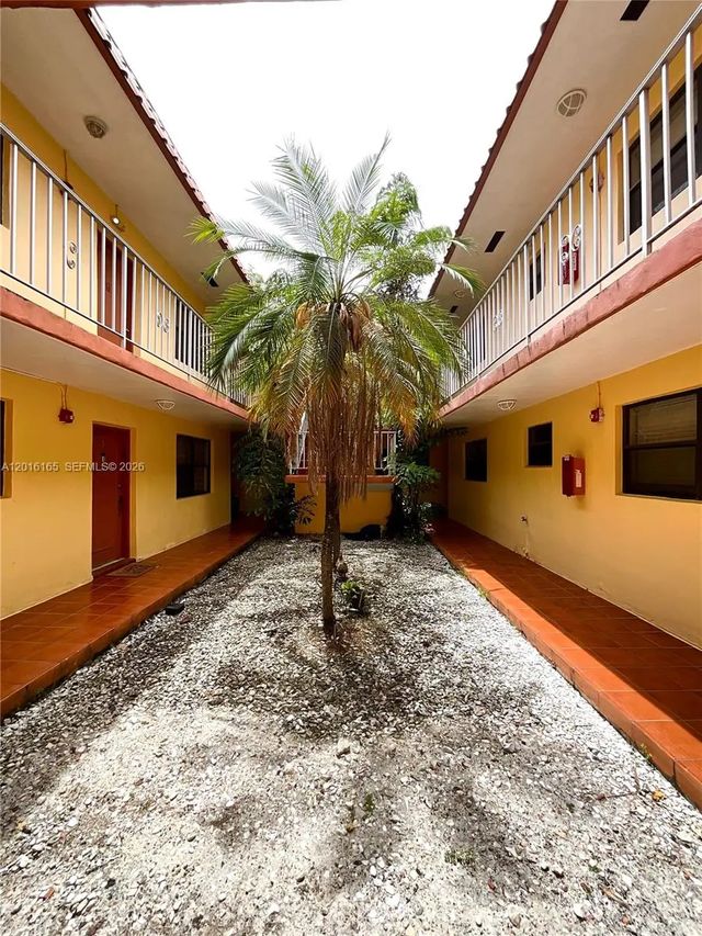 3 of 11 - 3522 Ne 166th Street #7, North Miami Beach, FL