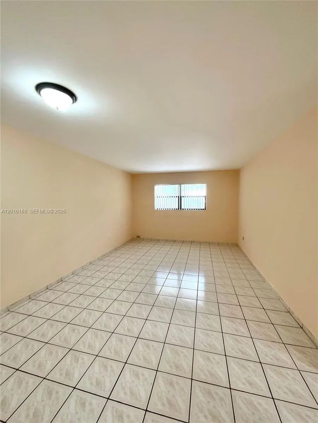 5 of 11 - 3522 Ne 166th Street #7, North Miami Beach, FL