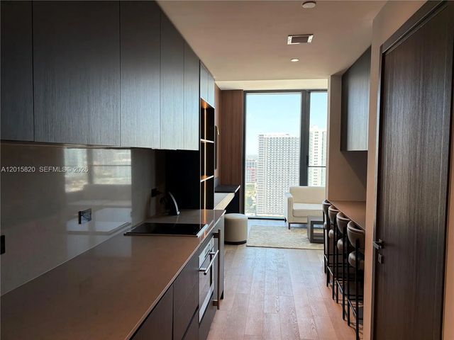 3 of 22 - 20 Ne 11th Street #2805, Miami, FL