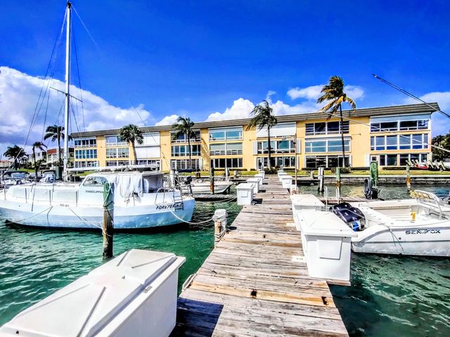 1351 Bayshore Drive #108, Fort Pierce