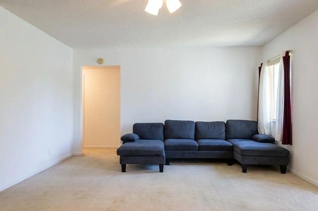 5 of 18 - 327 Pine Ridge Circle #b-2, Greenacres, FL