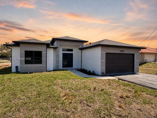 3522 Randall Boulevard, Naples