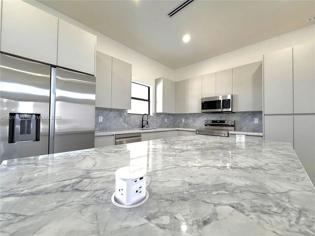 5 of 37 - 3522 Randall Boulevard, Naples, FL