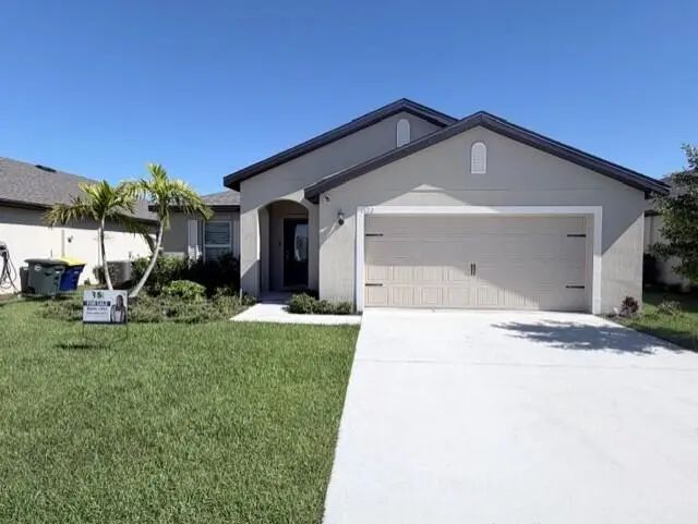 2 of 28 - 1522 Merriment Way Way, Fort Pierce, FL