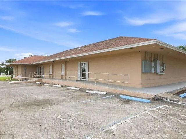 3 of 16 - 1100 S Main Street, Belle Glade, FL
