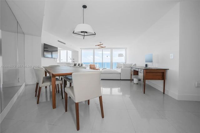 4 of 35 - 6301 Collins Avenue #1102, Miami Beach, FL