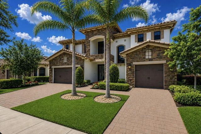 10271 Peninsula Place, Parkland