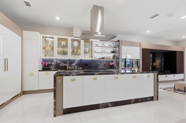 5 of 71 - 10271 Peninsula Place, Parkland, FL
