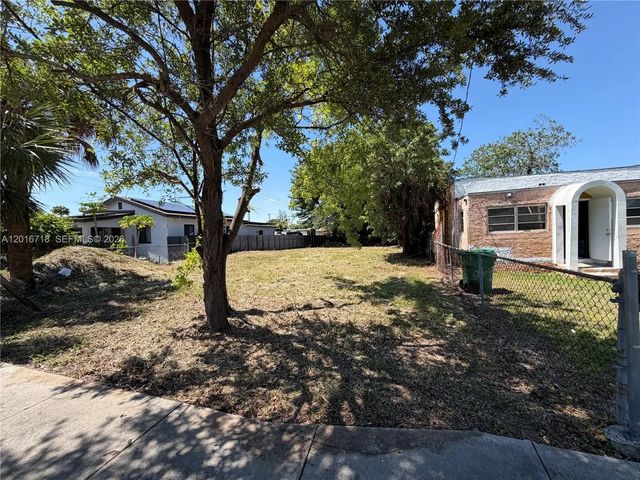 2 of 4 - 2381 Nw 63rd Street, Miami, FL