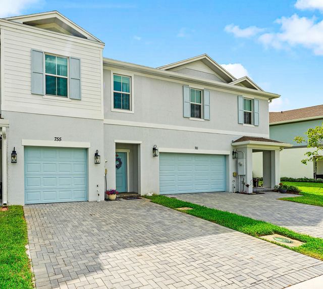 755 Ne Trailside Run, Port St. Lucie