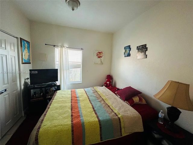 5 of 15 - 244 Sw 36th Avenue, Miami, FL