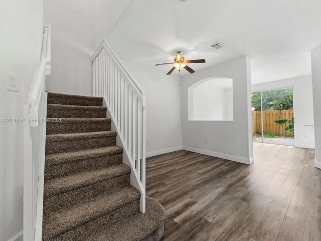 4 of 32 - 1426 Se 26th Avenue, Homestead, FL