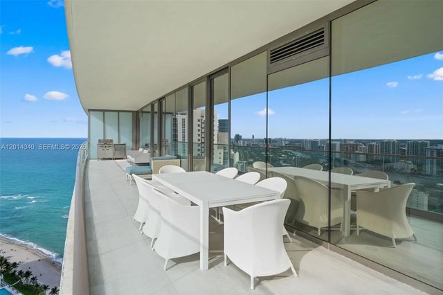 4 of 17 - 18975 Collins Avenue #3205, Sunny Isles Beach, FL