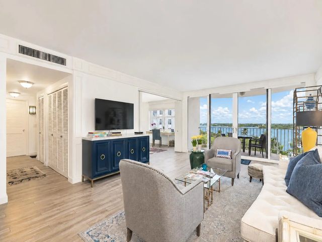 2295 S Ocean Boulevard #715, Palm Beach