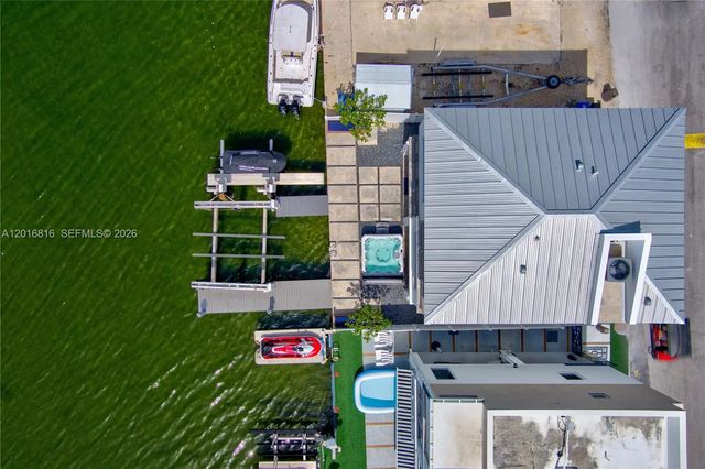 2 of 37 - 325 Calusa, Key Largo, FL