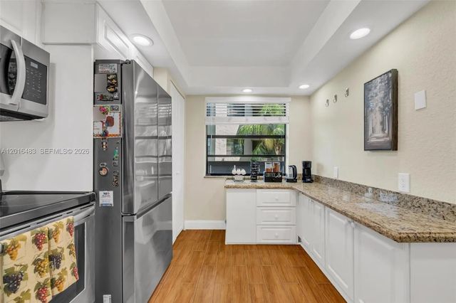 3 of 50 - 1101 Colony Point Circle #309, Pembroke Pines, FL