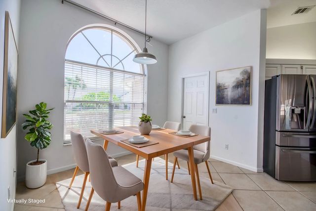 3 of 35 - 252 Moccasin Trail W, Jupiter, FL