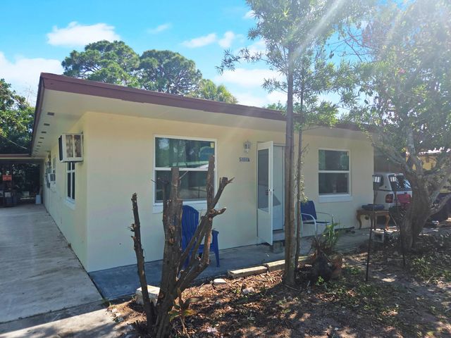 515 Palm Avenue #a&b, Fort Pierce