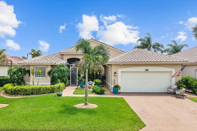 2 of 71 - 482 Nw Blue Lake Drive, Port St. Lucie, FL
