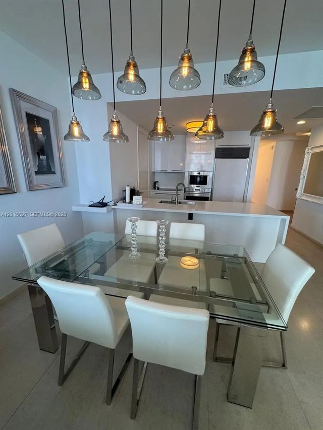 5 of 26 - 16001 Collins Avenue #1002, Sunny Isles Beach, FL