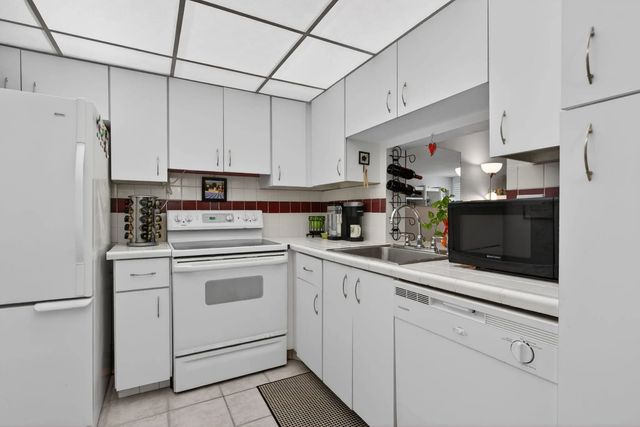 3 of 39 - 1170 N Federal Highway #305, Fort Lauderdale, FL