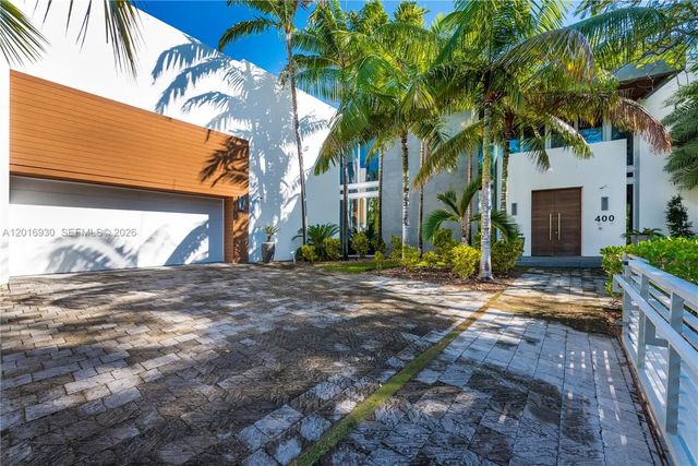 3 of 53 - 400 Tamarind Drive, Hallandale Beach, FL
