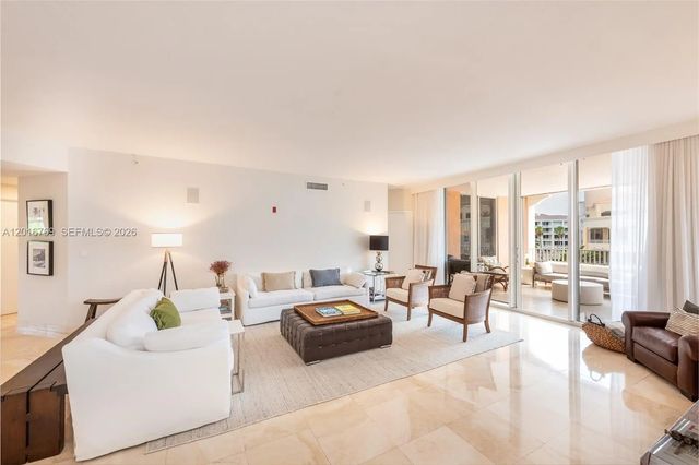 4 of 41 - 737 Crandon Boulevard #402, Key Biscayne, FL