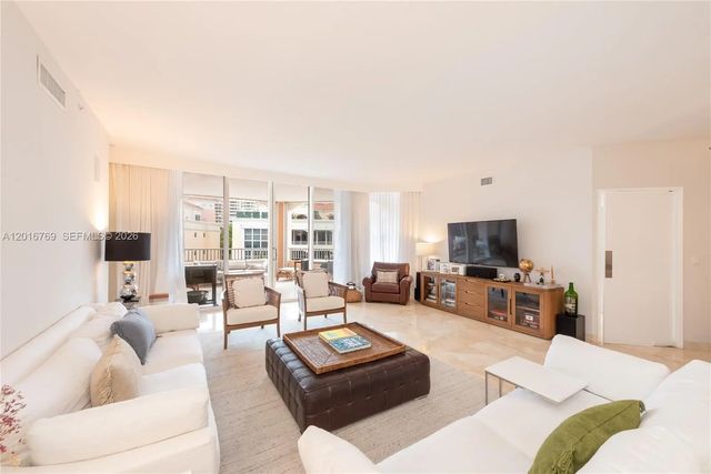 5 of 41 - 737 Crandon Boulevard #402, Key Biscayne, FL