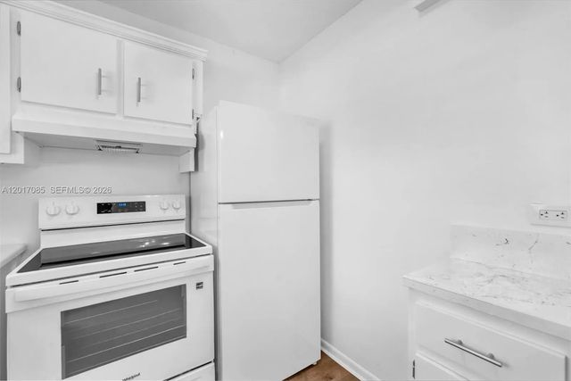 2 of 28 - 4101 Nw 26th Street #158, Lauderhill, FL
