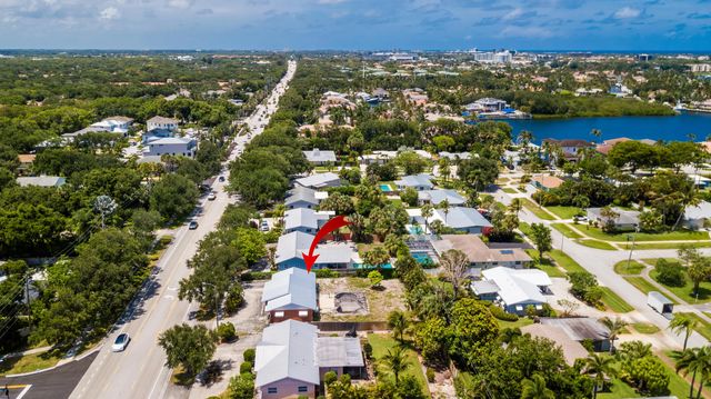 4 of 24 - 928 Prosperity Farms Road, North Palm Beach, FL