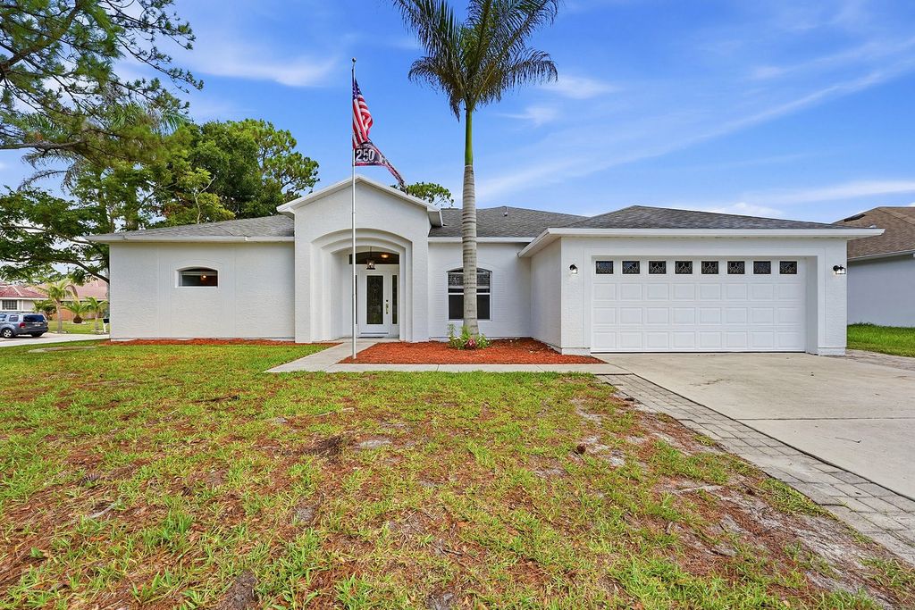 4174 Sw Daniff Street, Port St. Lucie