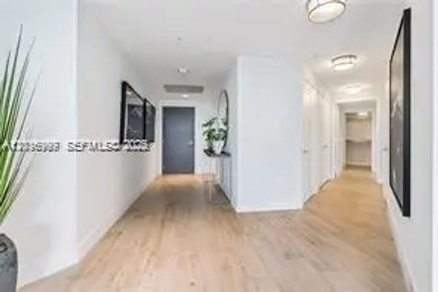 4 of 60 - 17111 Biscayne Boulevard #209, North Miami Beach, FL