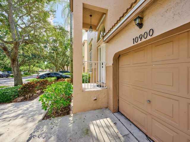 4 of 73 - 10900 Nw 12th Drive, Plantation, FL